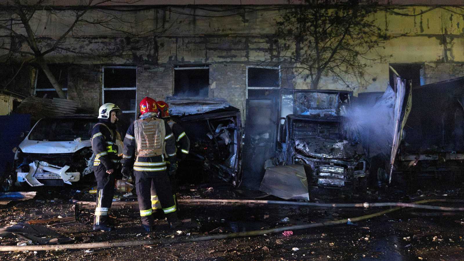 تصعيد خطير.. روسيا وأوكرانيا تتبادلان قصف منشآت الطاقة (فيديو وصور)