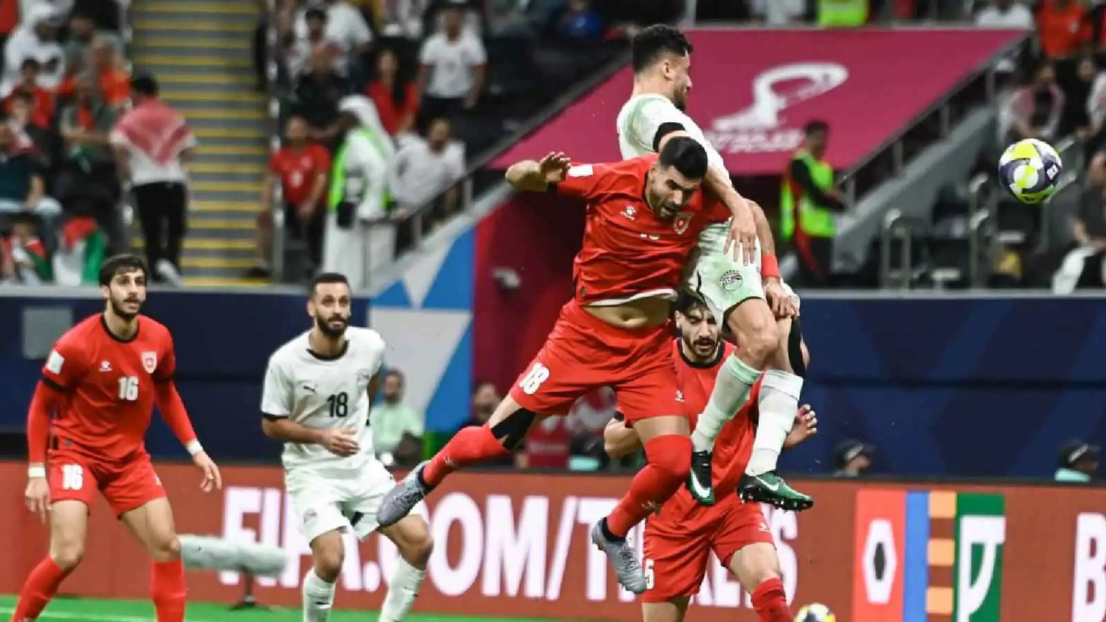 منتخب مصر يودع كأس العرب مبكرًا بهزيمة ثقيلة أمام الأردن (فيديو)