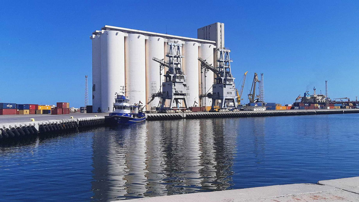 إذاعة فرنسا الدولية: "الوفاق" الليبية تسمح بسيطرة تركية كاملة على ميناء طرابلس