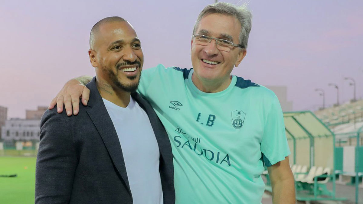 إدارة النادي الأهلي السعودي تقرر إقالة المدرب برانكو إيفانكوفيتش بعد الخسارة من الوحدة