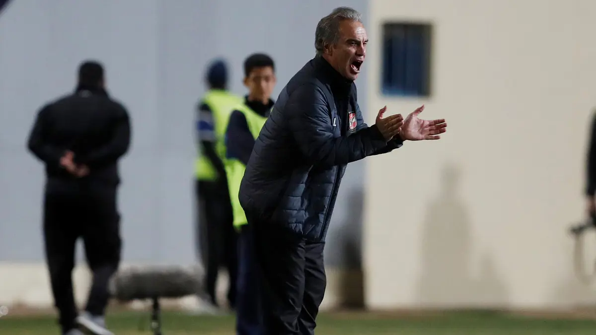 لاسارتي يستعيد 4 لاعبين قبل مباراة الأهلي وسموحة في الدوري المصري