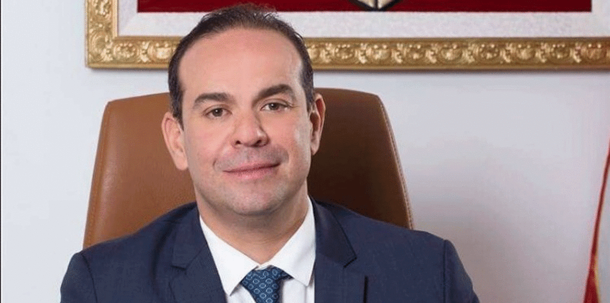 استقالة وزير العلاقات الدستورية في حكومة يوسف الشاهد