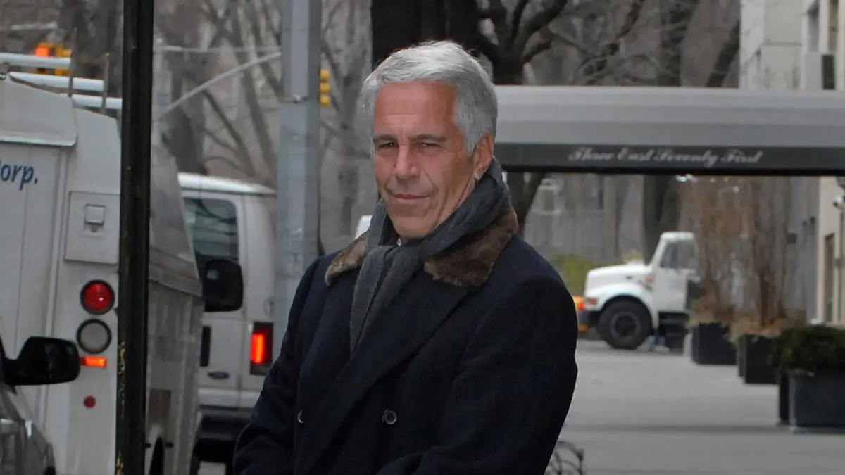 وقّعها قبل يومين من انتحاره: وصية ابشتاين رفعت تركته إلى 577 مليون دولار