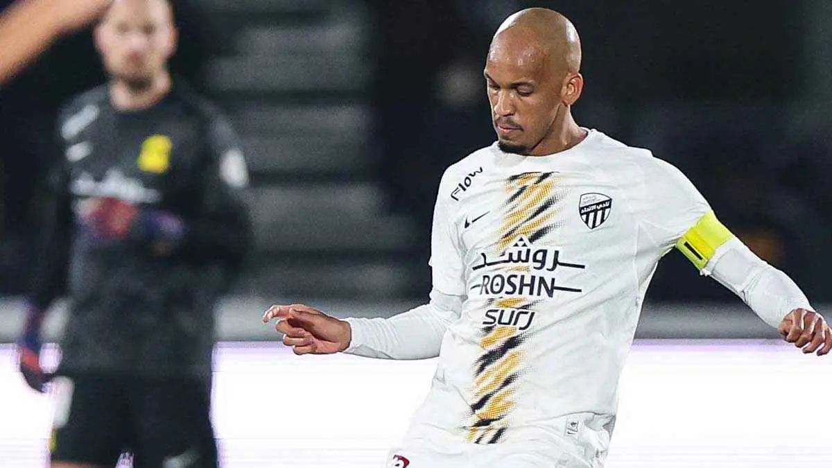 أول تعليق من فابينيو حول تسببه في إصابة موسى ديابي (فيديو)