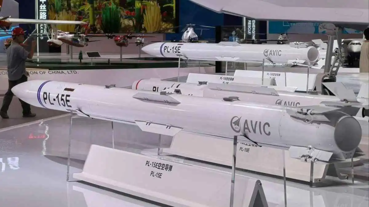 من تيانجين.. الصين تبعث بـ"رسائل صاروخية" خلال زيارة مودي