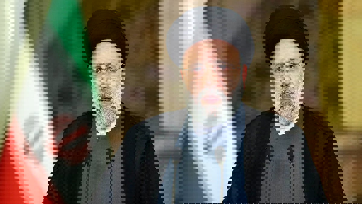 معارضون إيرانيون يتقدمون بشكوى ضد رئيسي في أمريكا