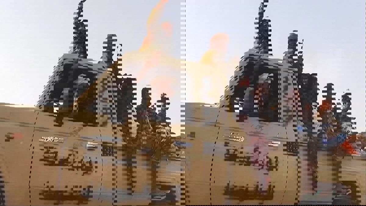 إستراتيجية التحالف الجديدة تعزز آمال اليمنيين بالخلاص من الحوثي