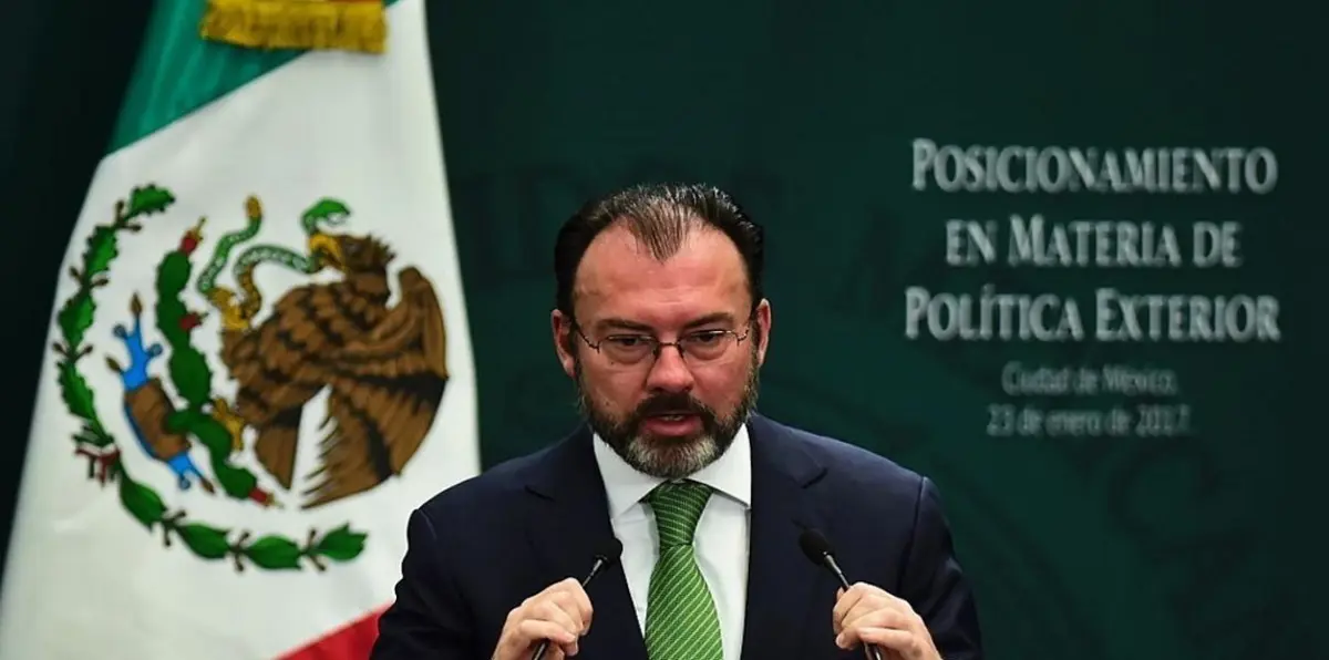 وزير خارجية المكسيك يزور كوبا طلبًا للمساعدة في حل أزمة فنزويلا