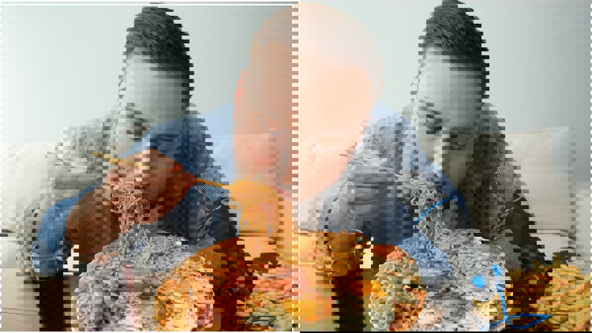 موكبانغ.. الأكل بشراهة جنونية من أجل الشهرة والمال