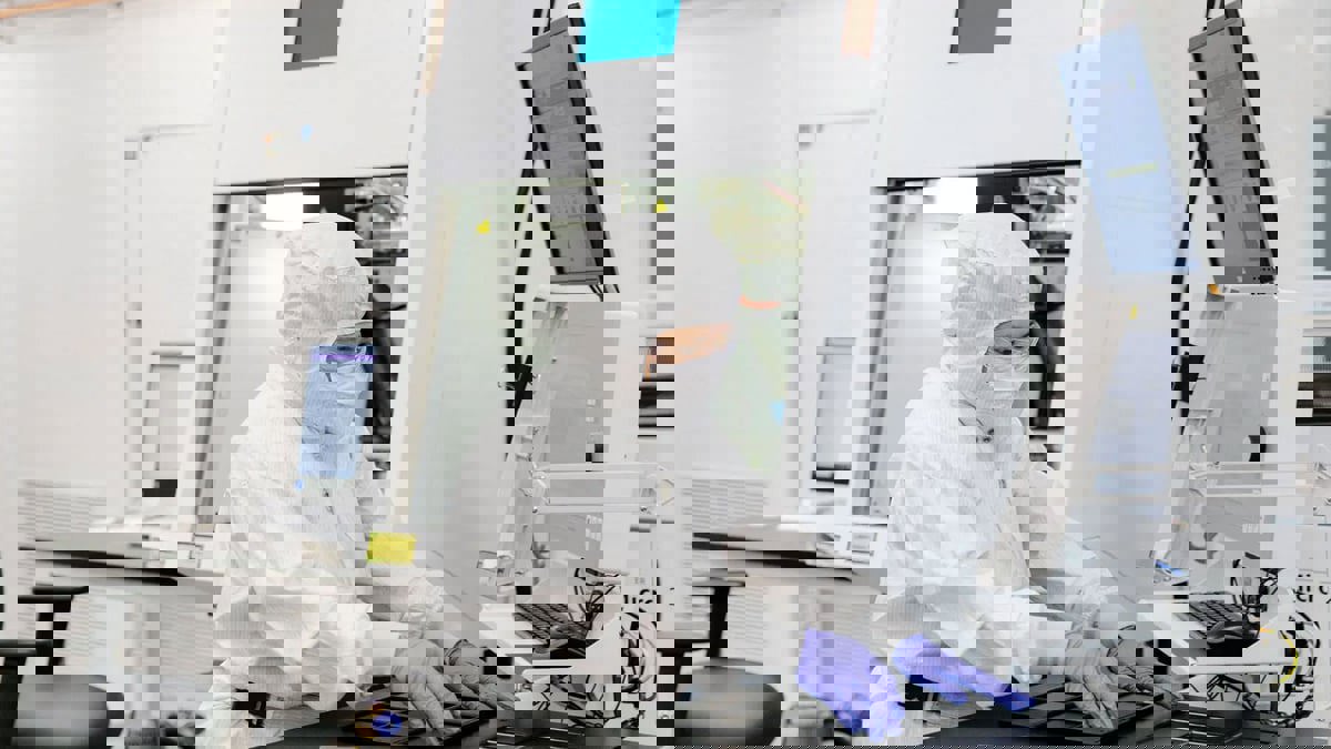 باحثون يقتربون من إنتاج بطاريات لشحن السيارات الكهربائية بدقائق