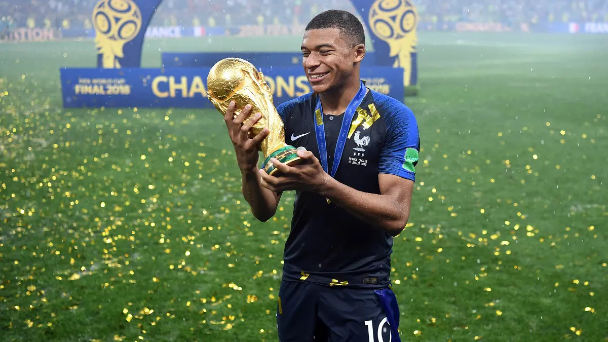 هذا ما يمنع مبابي من الانتقال إلى نادي ليفربول