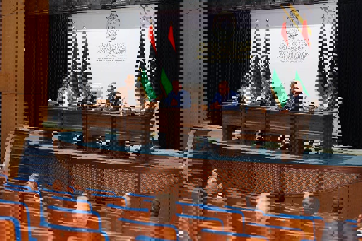 ليبيا.. "معركة الكواليس" على رئاسة مجلس الدولة تحتدم بين "المشري" و"تكالة"