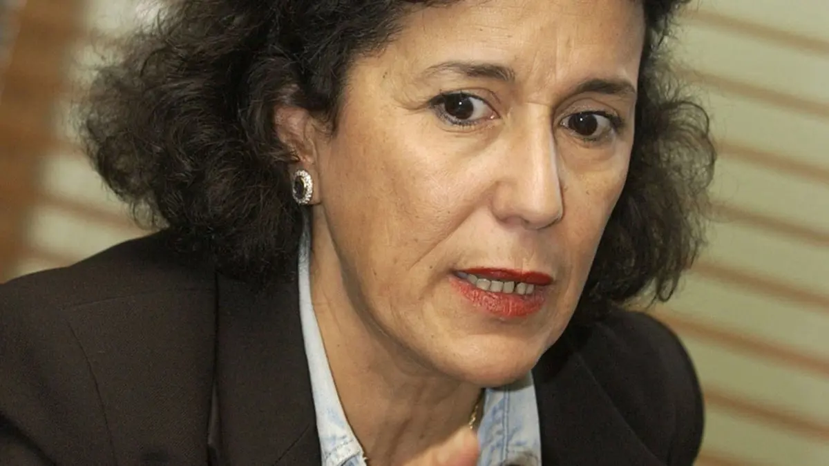 الجزائر.. وفاة المخرجة السينمائية يمينة بشير شويخ