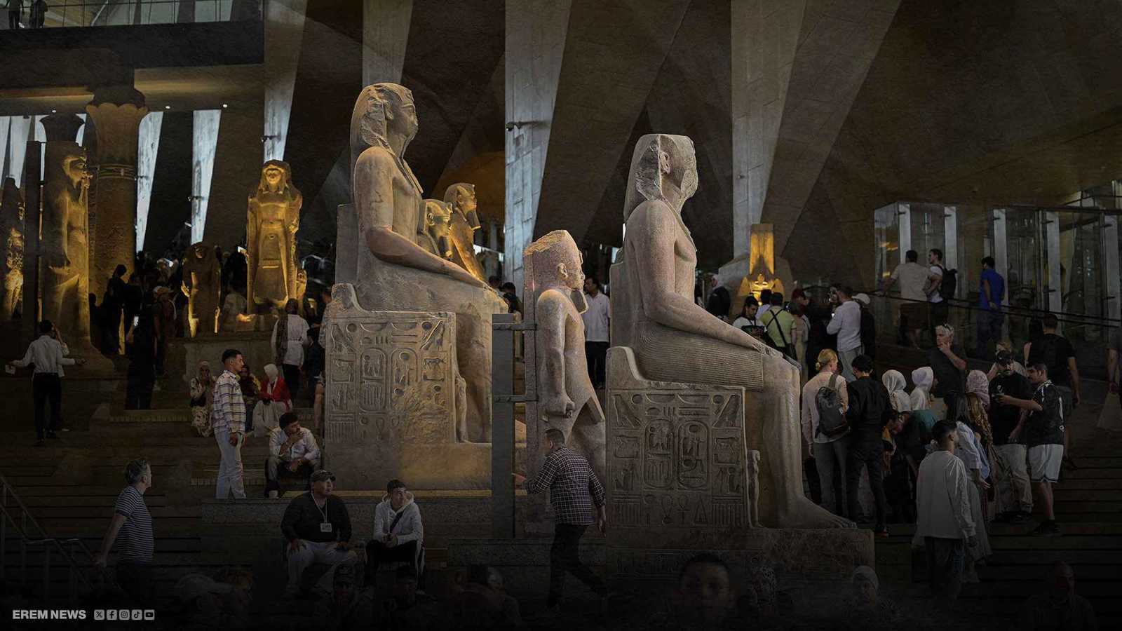 من الهرم إلى المتحف.. عطلة تتحول إلى "زحف بشري" في مصر