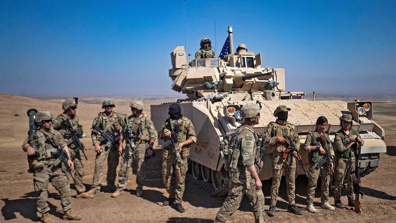 بدعم جوي.. التحالف الدولي و"قسد" يجريان تدريبات في قاعدة الشدادي