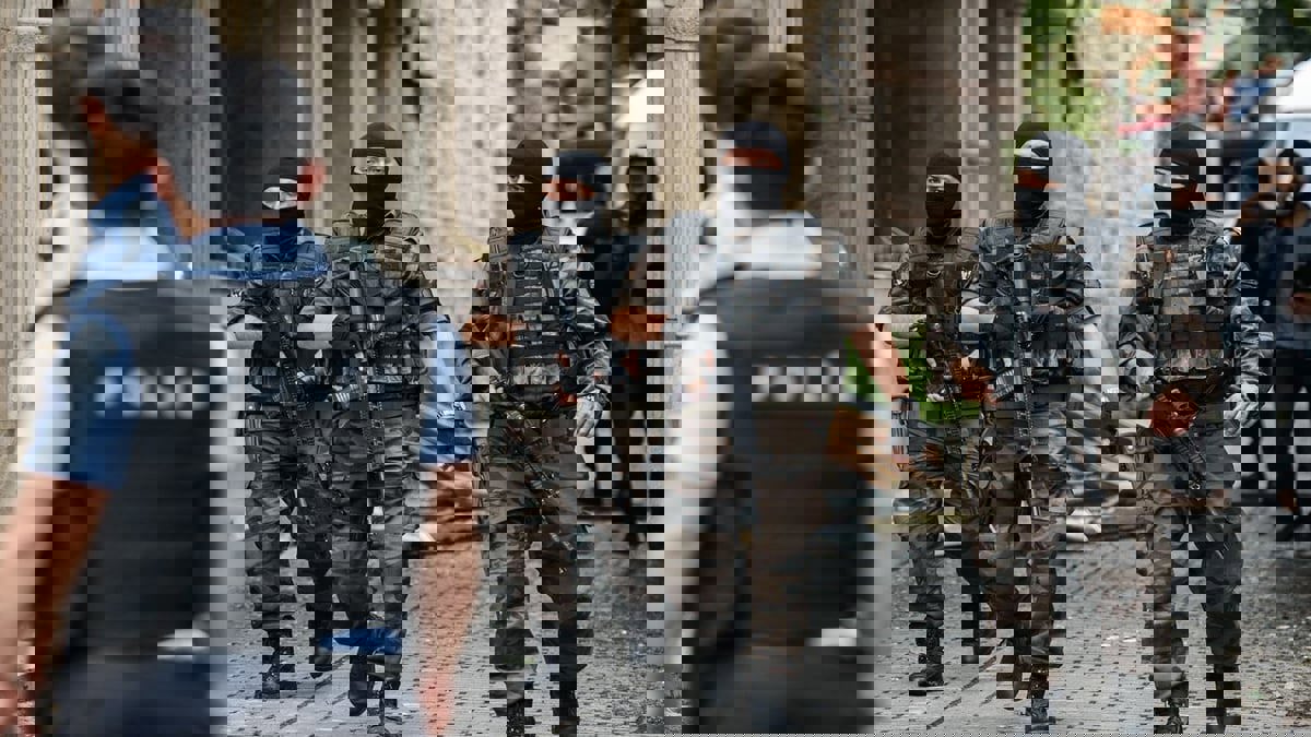 تركيا تعلن القبض على 6 أجانب متهمين بالتجسس