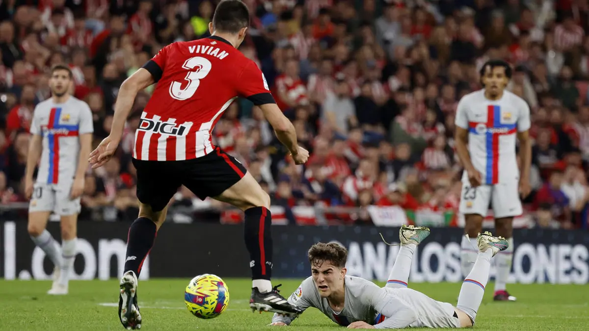 بويول يعلق على لقطة فدائية لغافي خلال مباراة برشلونة وأتليتك بيلباو (شاهد)