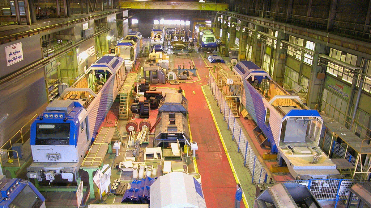 تقرير: الحرس الثوري يتوغل في استثمارات الصناعة والتعدين في إيران