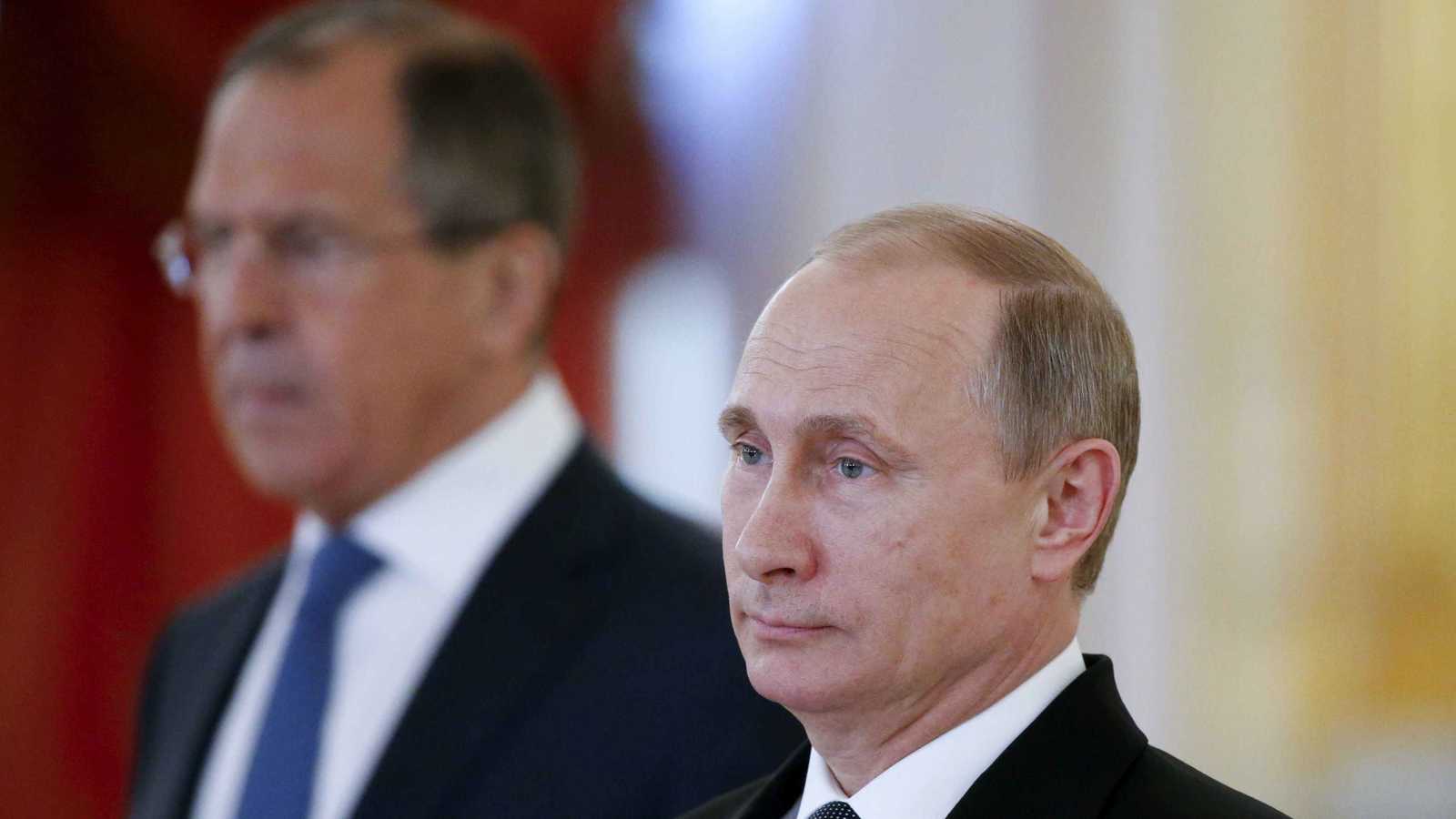 بوتين يُعلق على أنباء "تهميش" لافروف