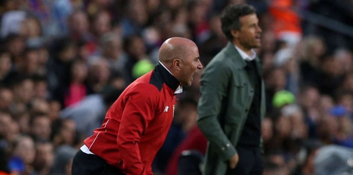 الأرجنتين تعلن رغبتها في التعاقد مع سامباولي.. وضغوط على ميسي للاعتذار