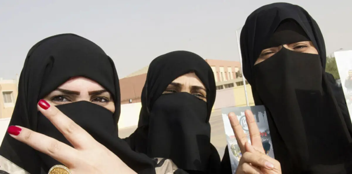 المرأة السعودية تستعد لانتخابات بلدية كمرشحة وناخبة للمرة الأولى