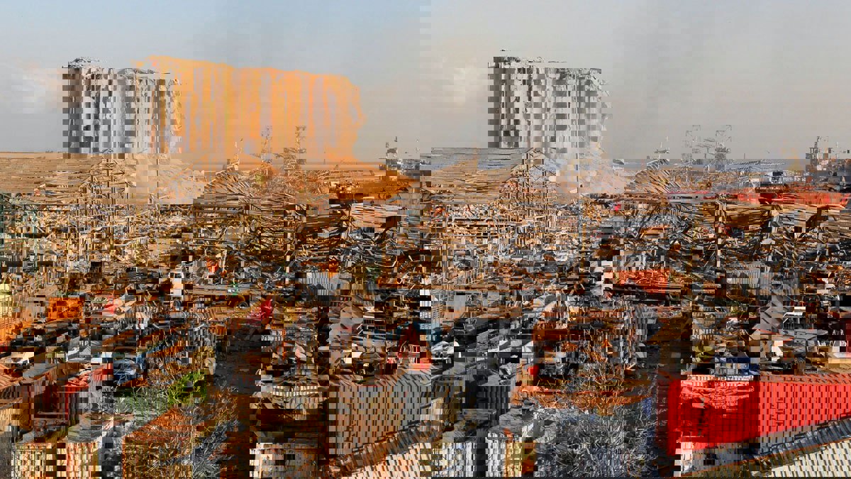 بعد اعتراض بغداد.. لبنان يضيف اسم العراق إلى قائمة الدول التي قدمت مساعدات لبيروت