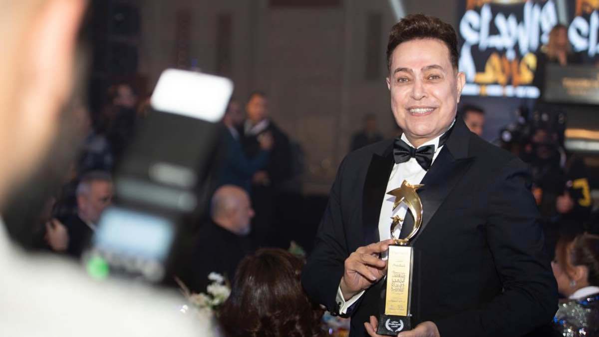 تصدر "الترند".. ما علاقة حكيم بكوينسي جونز؟