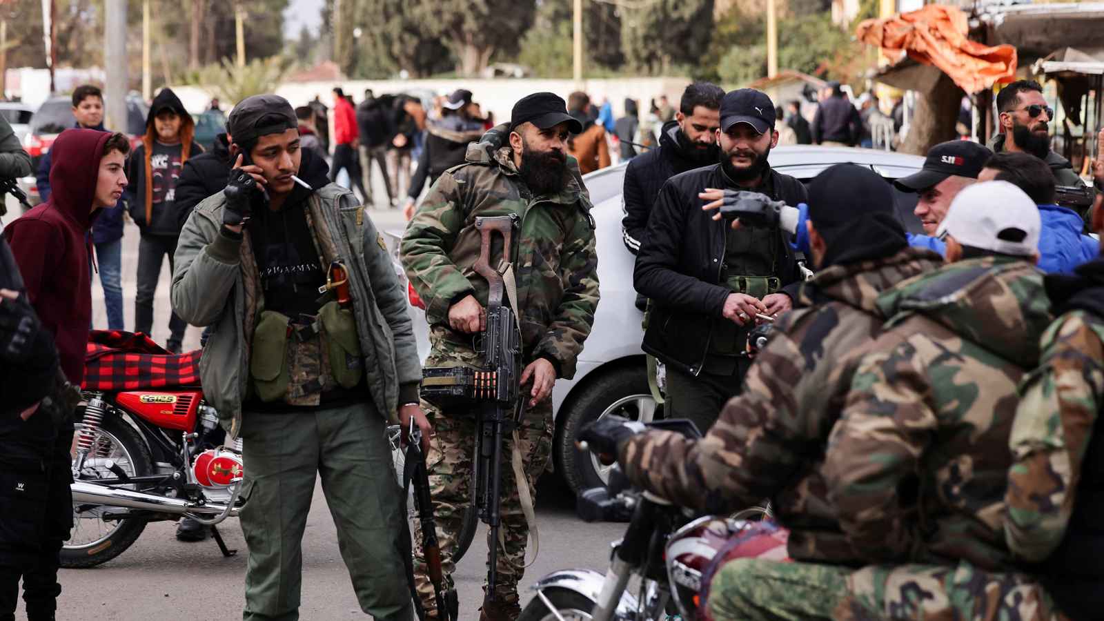 خاص- نذر مواجهة "صعبة" بين الإدارة السورية وفصائل في درعا