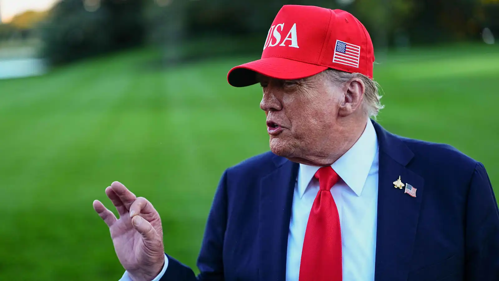 "رسالة طمأنة".. ترامب يكشف حقيقة نوايا إسرائيل بشأن ضم الضفة الغربية