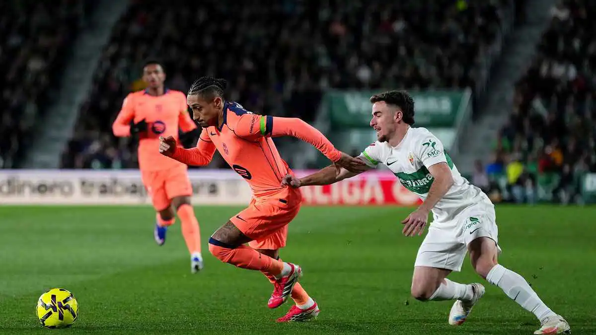 ضربة موجعة لبرشلونة قبل مواجهة ألباسيتي في كأس ملك إسبانيا