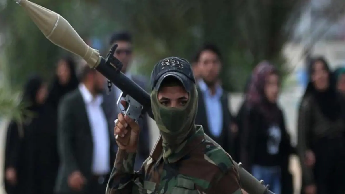 العراق.. اشتباكات مسلحة بين التيار الصدري و"العصائب" في البصرة