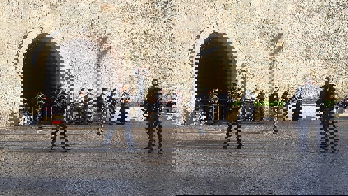 استشهاد فلسطيني برصاص الشرطة الإسرائيلية في القدس (فيديو)