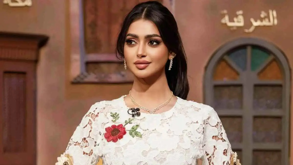 أصايل محمد تتعرض لموقف محرج على الهواء.. كيف ردّت؟ (فيديو)