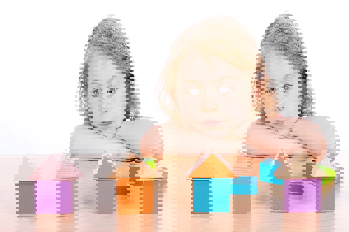 هل تعرف كيف تتعامل مع مصاب اضطراب طيف التوحد؟