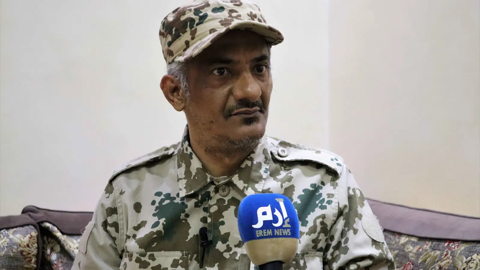 قائد يمني: "حالة ارتباك" تضرب الحوثيين خوفاً من تخلي إيران عنهم (فيديو إرم)