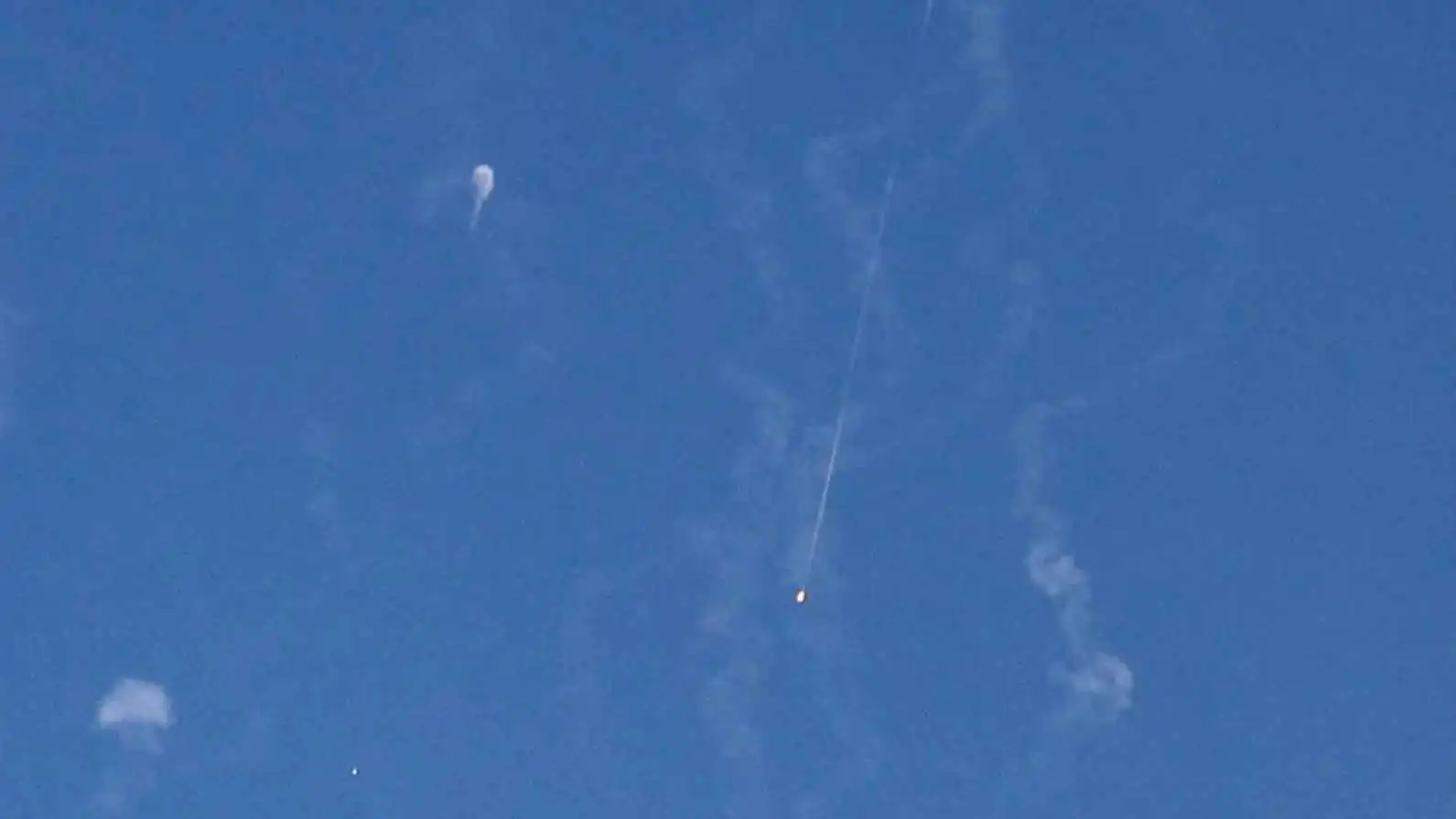 الأردن.. إصابتان وأضرار مادية بسقوط صاروخ ومسيرة أطلقا من إيران