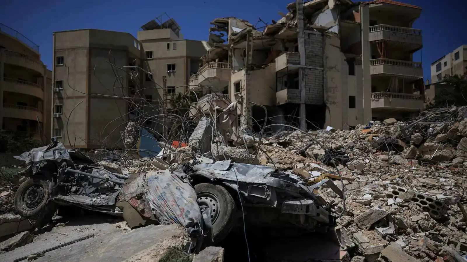 خبراء: هدنة لبنان ترسم حدود أوروبا رغم ترحيبها الحذر