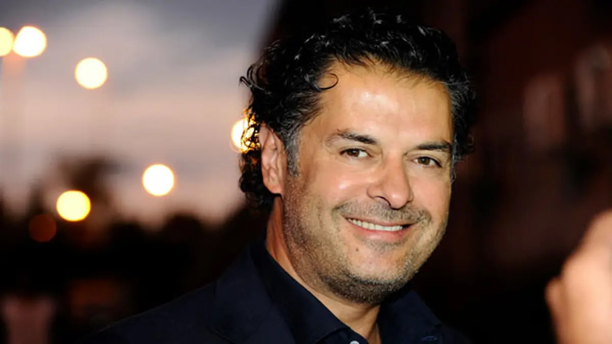 راغب علامة يطالب بإسقاط الحصانة عن النائب حكمت الديب