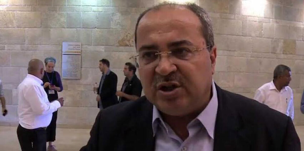 الطيبي يصف المستوطنين بـ "الدواعش"