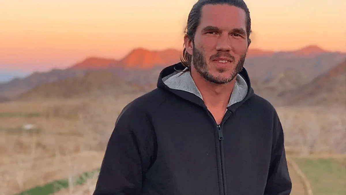 إيران توجه تهمة "التجسس" إلى فرنسي محتجز لديها وتستعد لمحاكمته