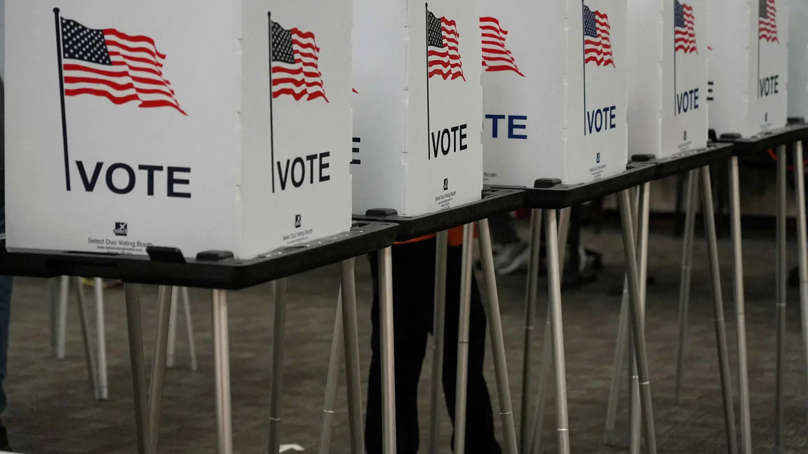 لماذا قد يستغرق إعلان نتائج الانتخابات الأمريكية "وقتاً طويلاً"؟