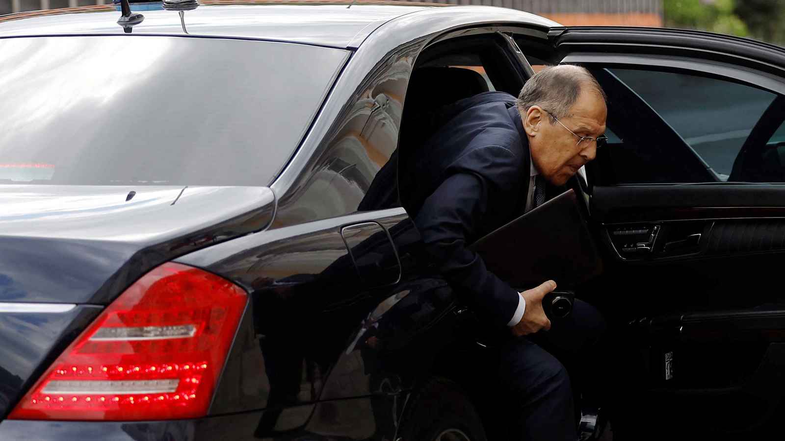 حقيقة مشاركة لافروف في محادثات السلام الأوكرانية بتركيا