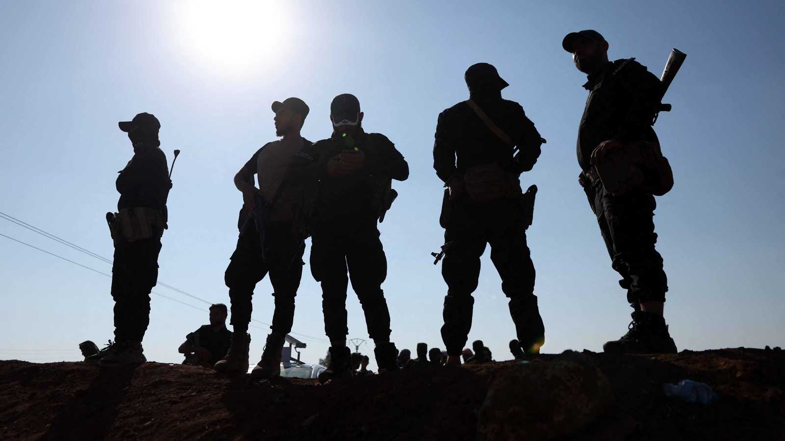 إعلام سوري: إصابة عناصر أمن باستهداف حاجز في السويداء