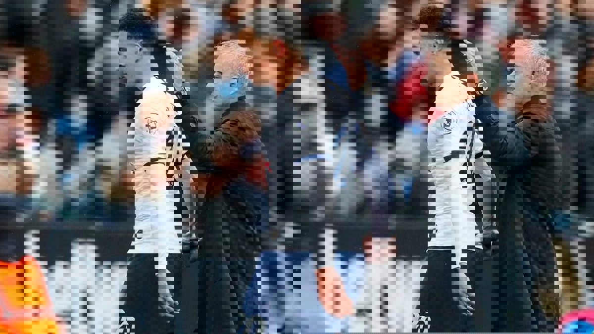 جوزيه مورينيو يلجأ لوكيل أعماله لتعزيز صفوف توتنهام