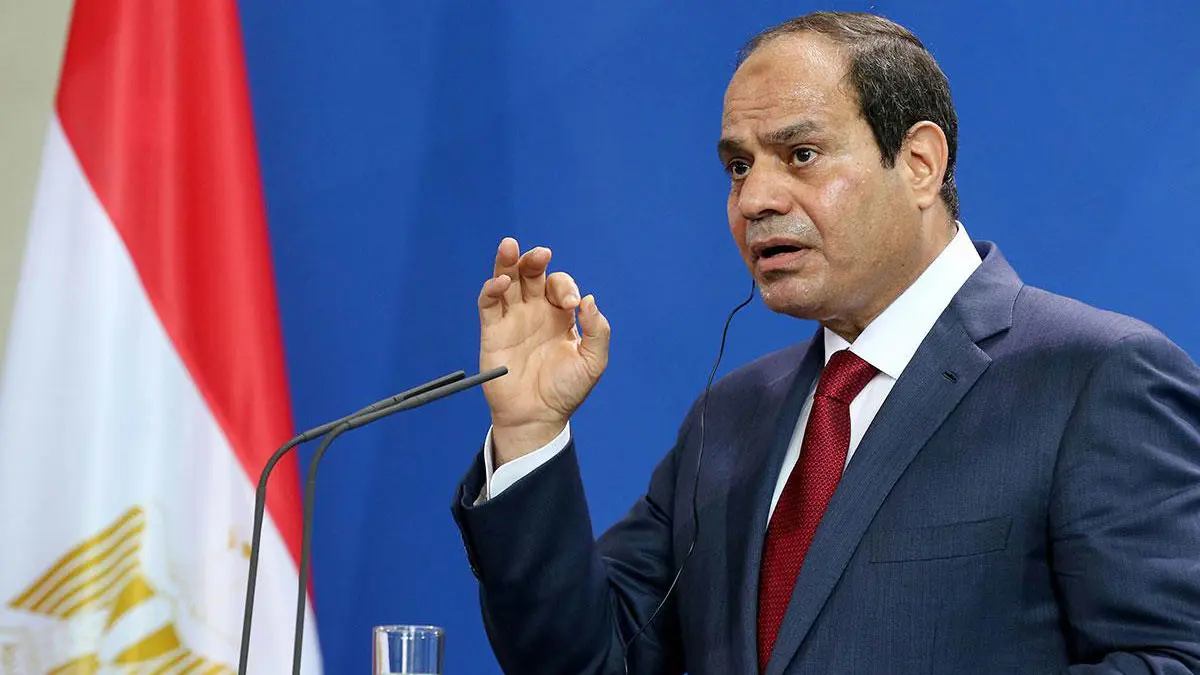 اعتبره تهديدًا لأمن دول الجوار.. السيسي يحذر من خطر نقل المرتزقة إلى ليبيا‎