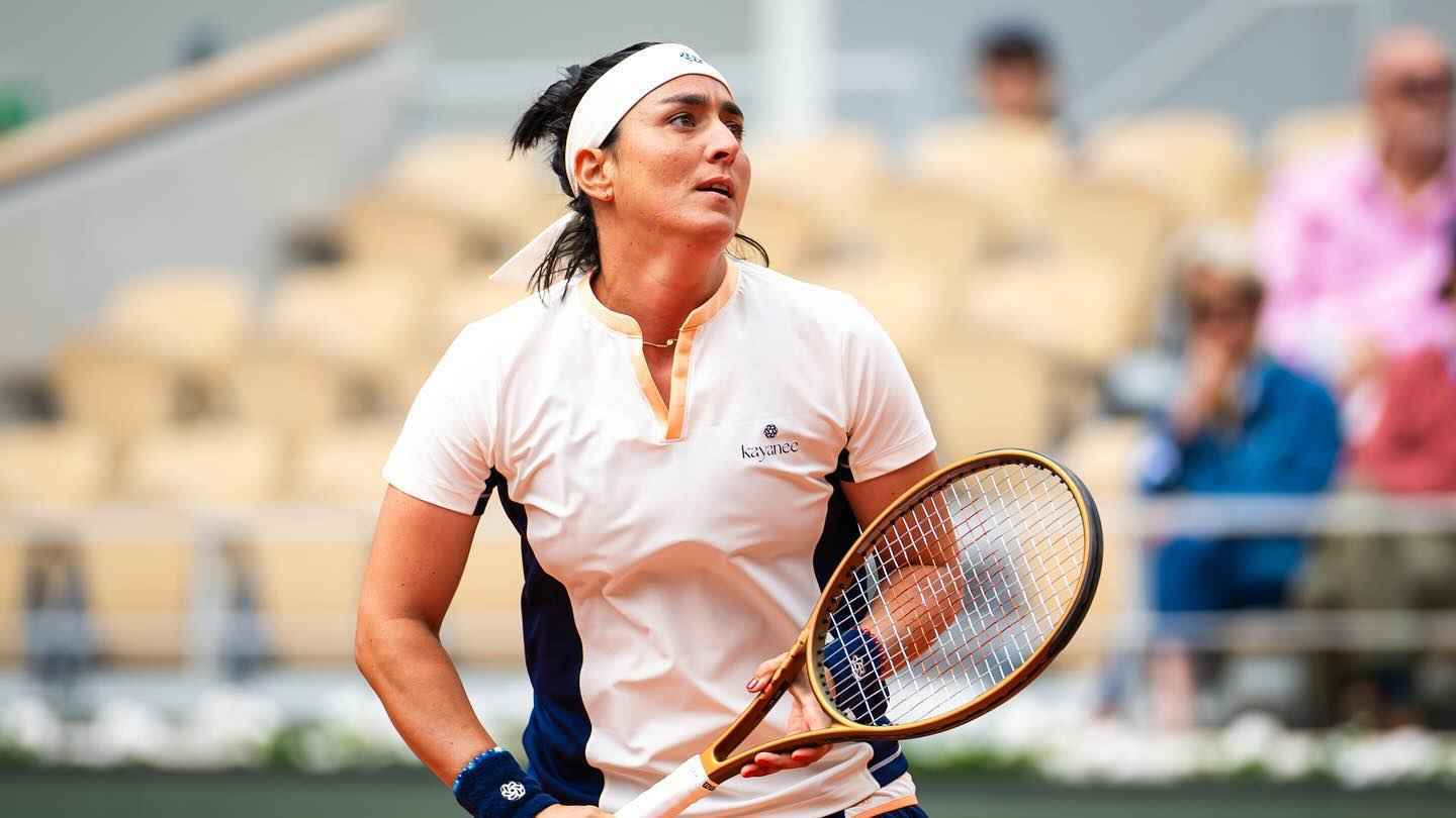 "أسرار الحب والزواج".. الوجه الآخر لأنس جابر