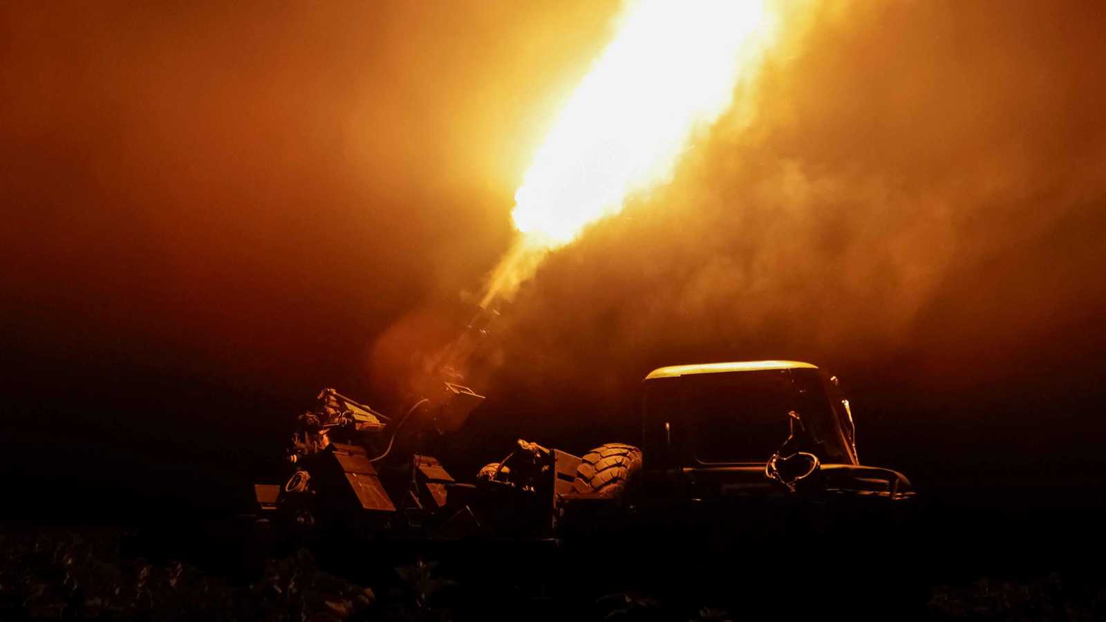 أوكرانيا تعلن قصف مستودع روسي للصواريخ