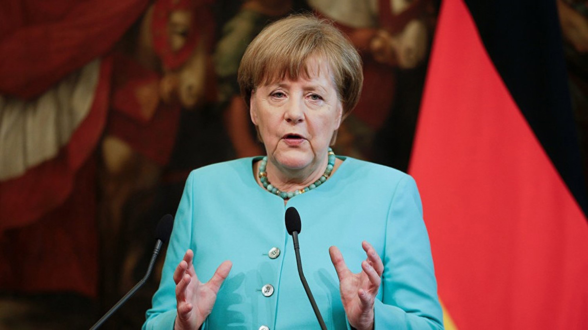 كيف ردت ميركل على طلب واشنطن إرسال قوات برية ألمانية إلى سوريا؟