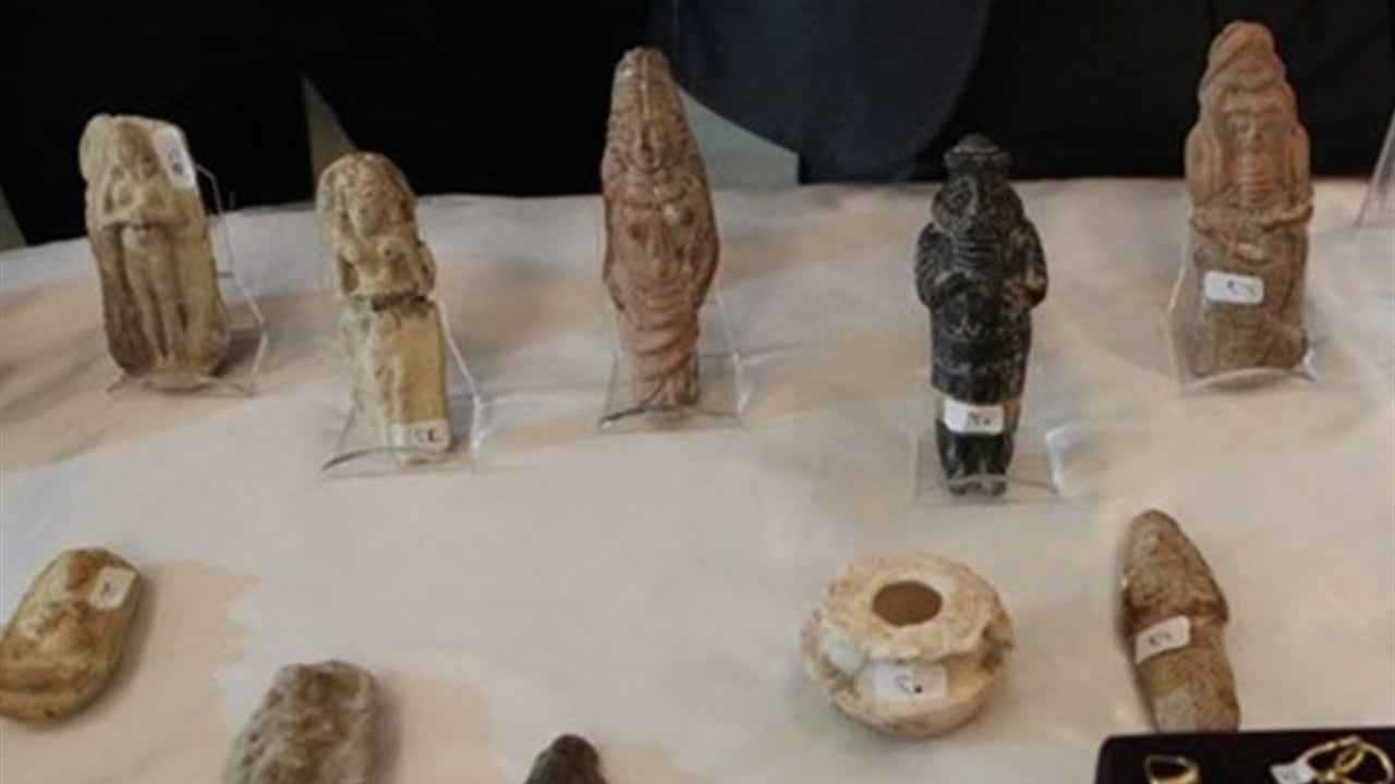 العراق يستعيد 185 قطعة أثرية من بريطانيا