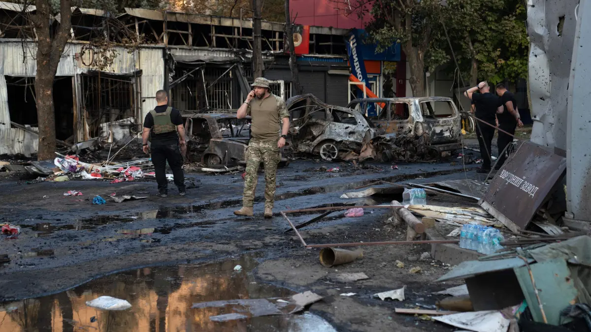 مسيّرة أوكرانية تشعل حريقًا في مبنى بمنطقة بريانسك الروسية